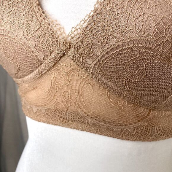Vanity Fair Wireless Lace Bralette Honey Beige Large Bra Lightly Padded Comfy - Picture 4 of 12